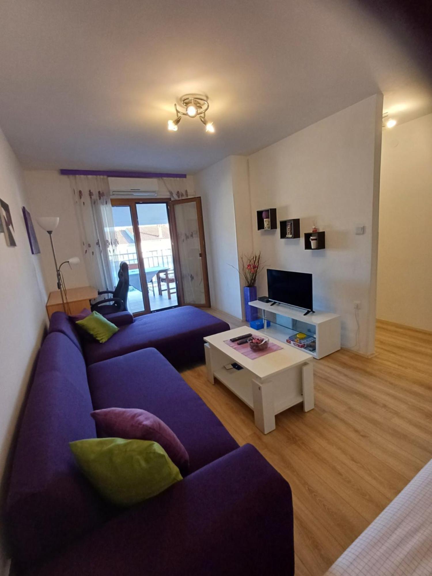 Apartments Lana Pula Exterior photo